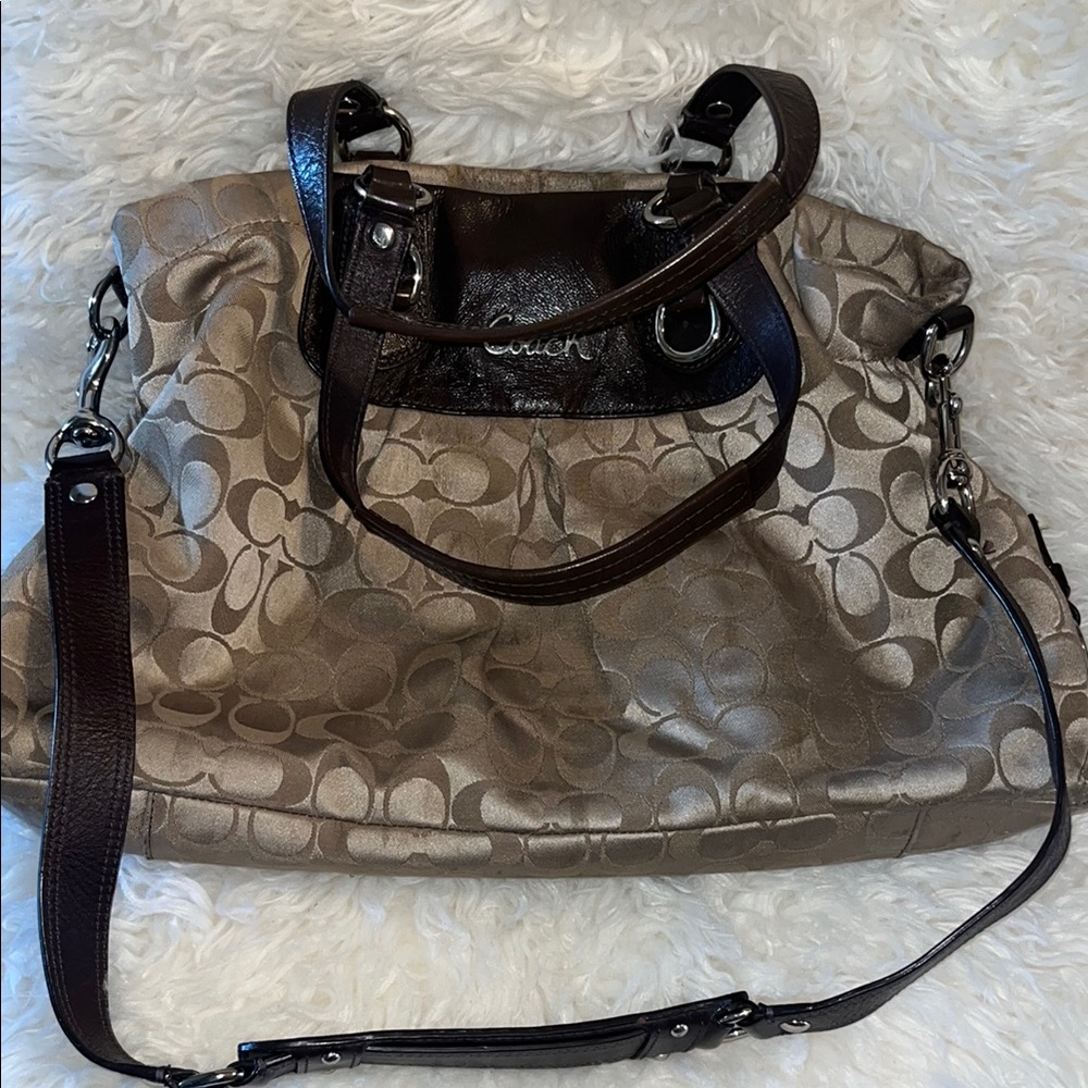 Coach Brown and Tan Shoulder Bag - Picture 2 of 8